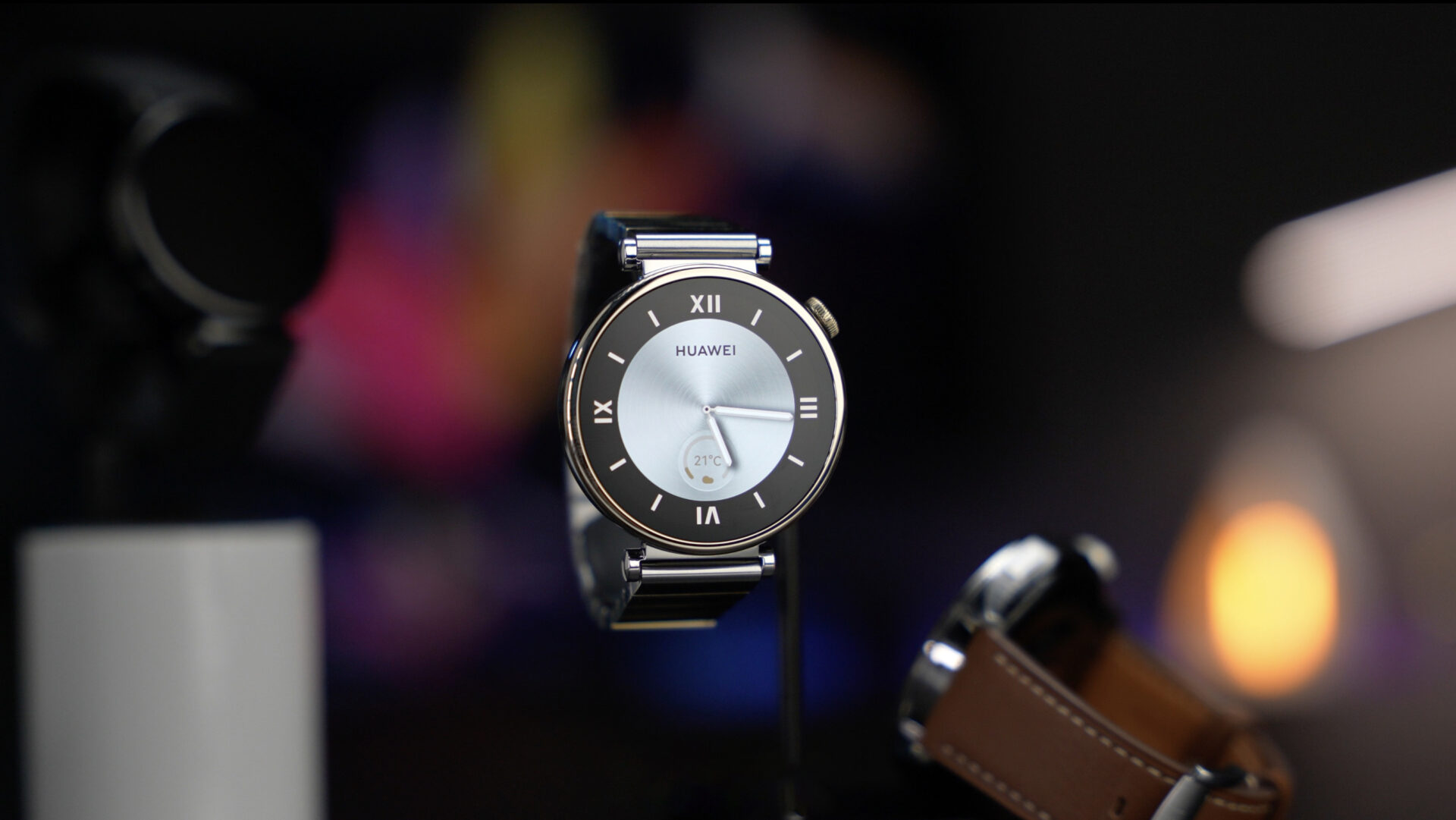 Huawei Watch GT4 With AMOLED Display - Unboxing,Specs 
